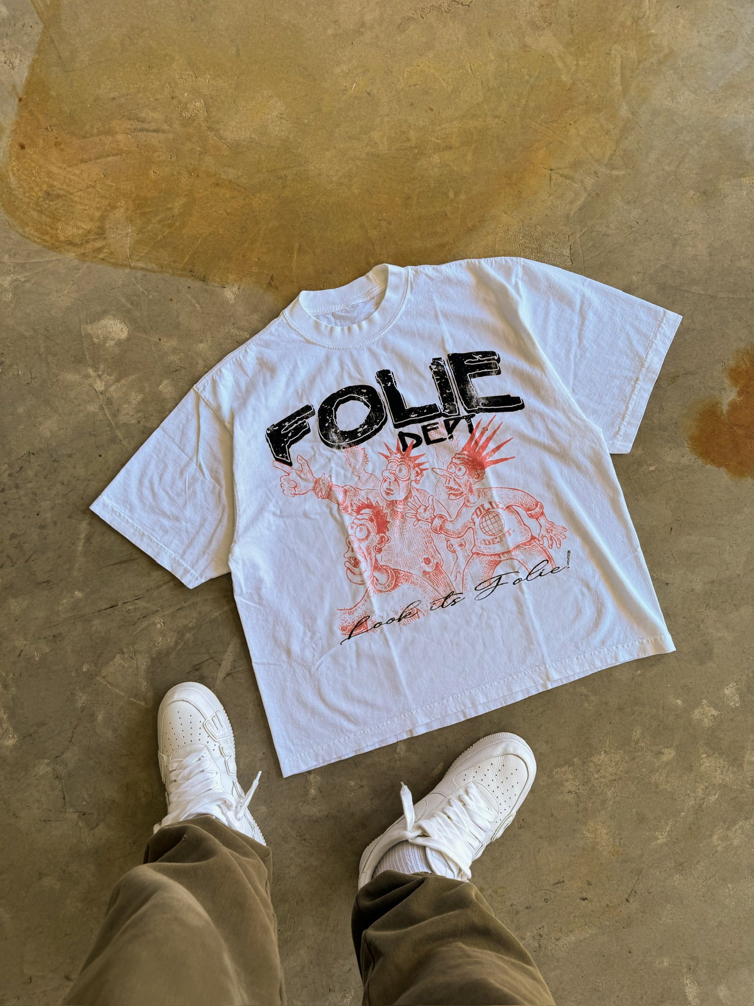 LOOK ITS FOLIE T-Shirt
